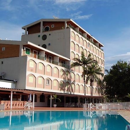 Aparts -Hotel Cavalinho Branco Águas de Lindóia Exterior foto